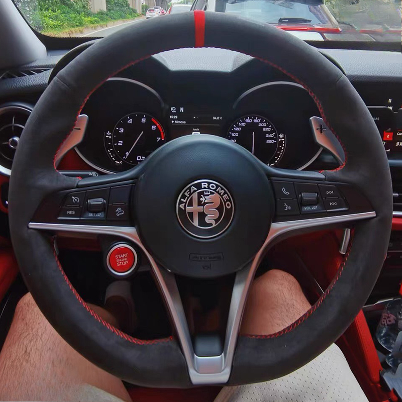 Car Steering Wheel Cover Anti Slip Breathable - غطاء عجلة قيادة السيارة من الجلد
